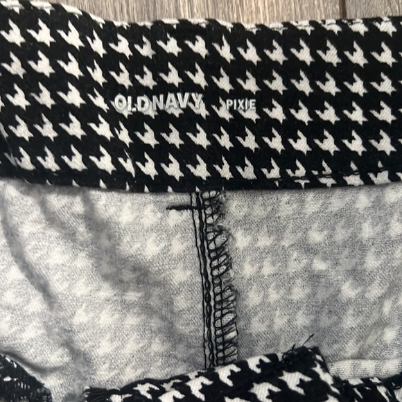 Old Navy Pixie Pant - Houndstooth - Size 18 Long - Picture 3 of 4